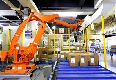 溫州傳統(tǒng)制造業(yè)改造提升再“加碼” 借力互聯(lián)網(wǎng)服務(wù)，實現(xiàn)7.8%的強(qiáng)勁增長